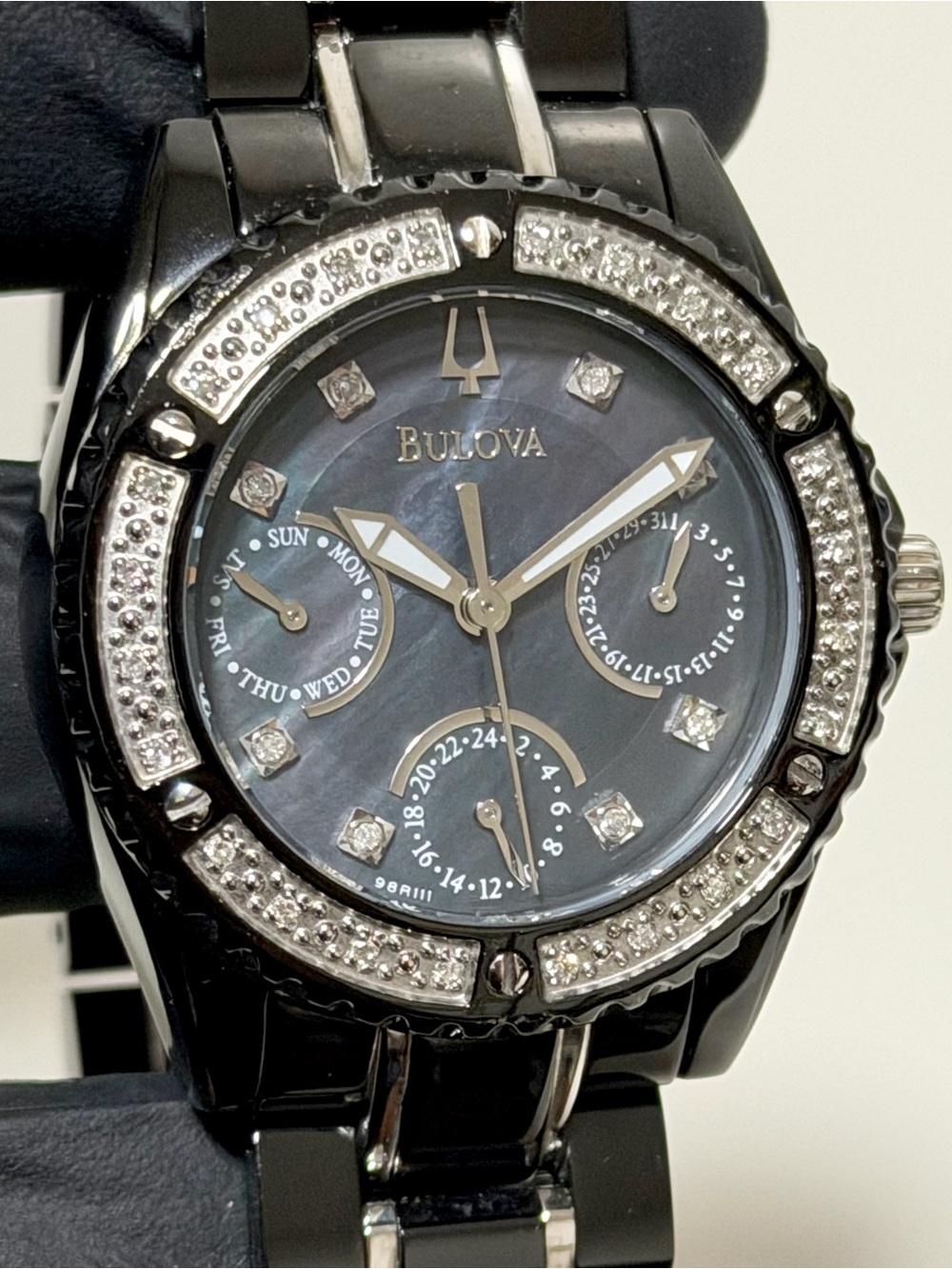 Bulova 98R111 Diamond Black IP Mother Of Pearl Triple Calendar 33mm Luxury Watch
